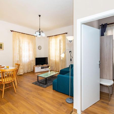 History Apartments Center Задар Екстериор снимка