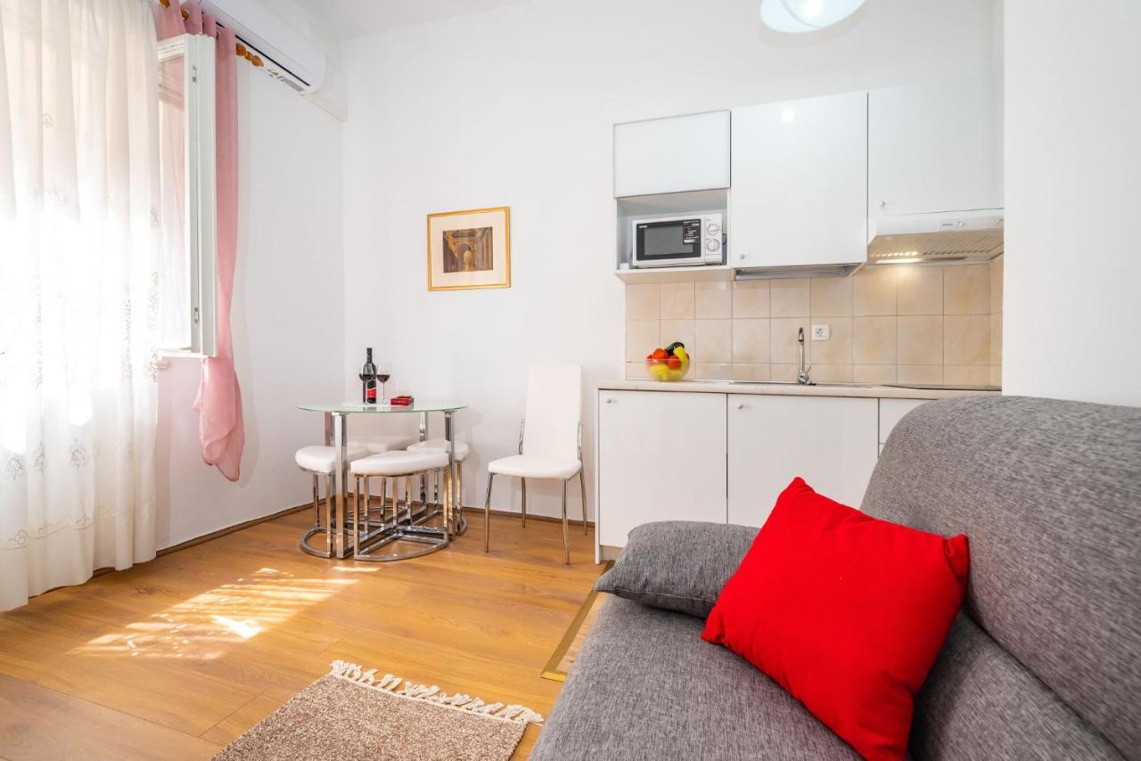 History Apartments Center Задар Екстериор снимка
