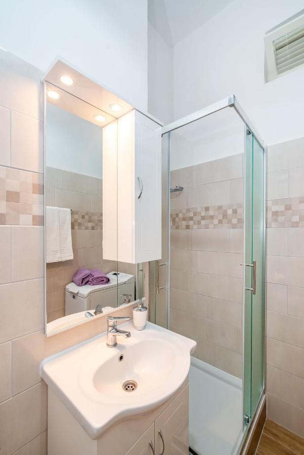 History Apartments Center Задар Екстериор снимка
